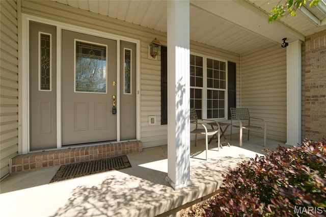 1354 Presidents Landing Drive, O'fallon, MO 63366