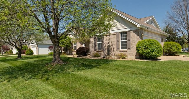 1354 Presidents Landing Drive, O'fallon, MO 63366