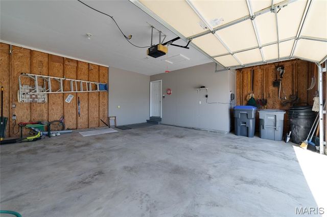 1354 Presidents Landing Drive, O'fallon, MO 63366