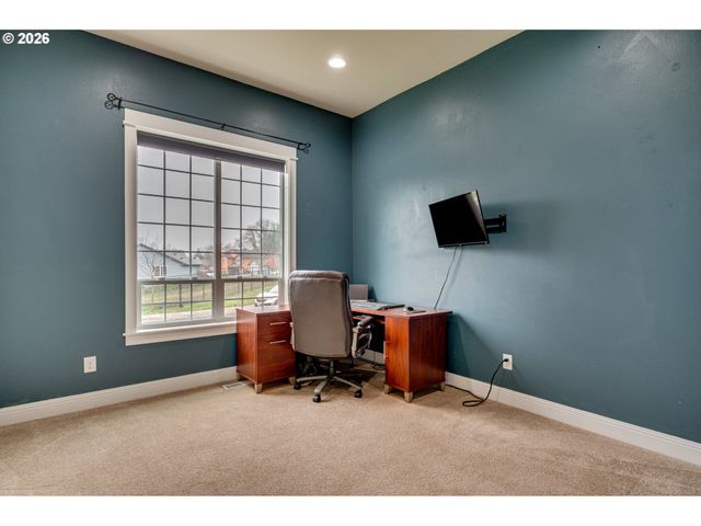 1262 48TH St, Washougal, WA 98671