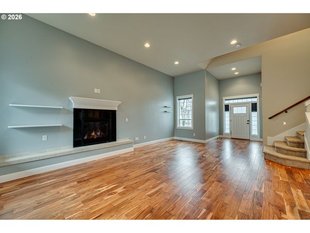 1262 48TH St, Washougal, WA 98671