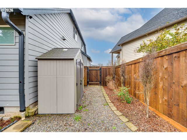 1262 48TH St, Washougal, WA 98671
