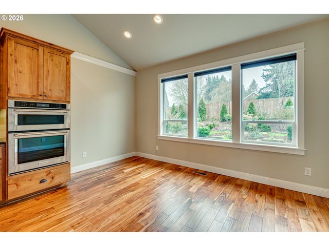 1262 48TH St, Washougal, WA 98671