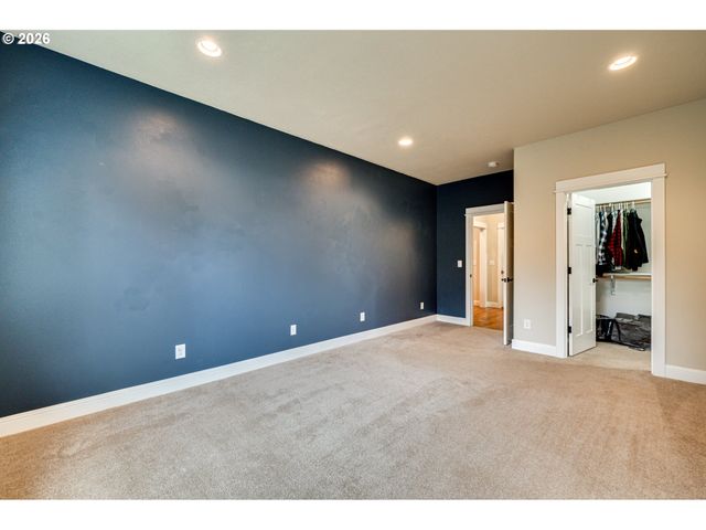 1262 48TH St, Washougal, WA 98671