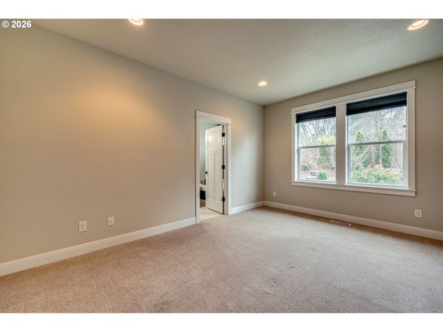 1262 48TH St, Washougal, WA 98671