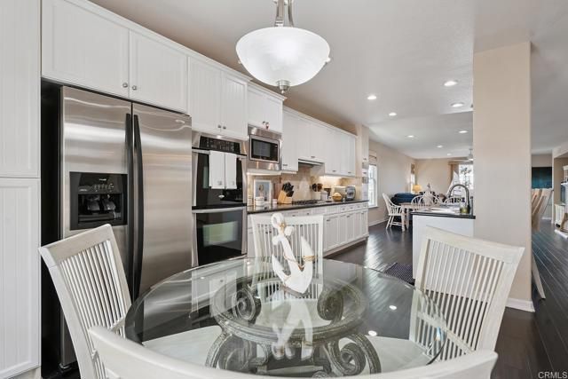 1540 Seabridge Lane, Oxnard, CA 93035