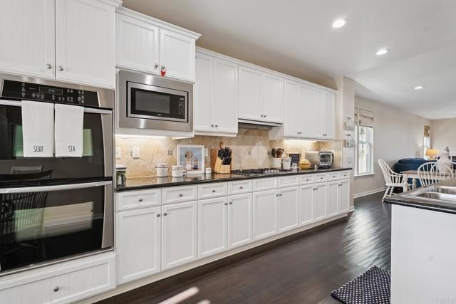 1540 Seabridge Lane, Oxnard, CA 93035