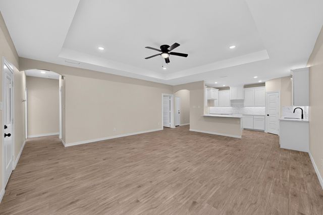 724 N Clements Street, Gainesville, TX 76240