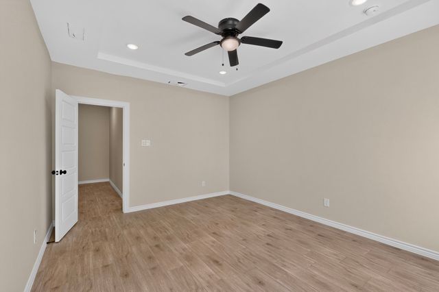 724 N Clements Street, Gainesville, TX 76240