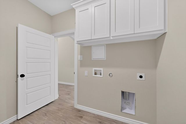 724 N Clements Street, Gainesville, TX 76240