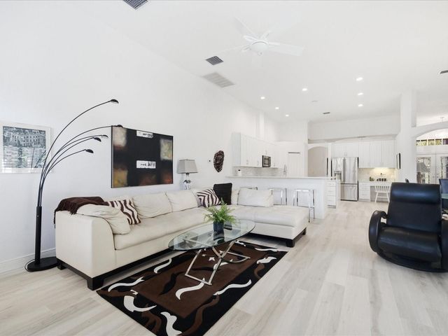 19107 BECKETT DRIVE, Odessa, FL 33556