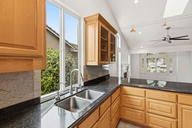 1191 Trieste Drive, Hollister, CA 95023