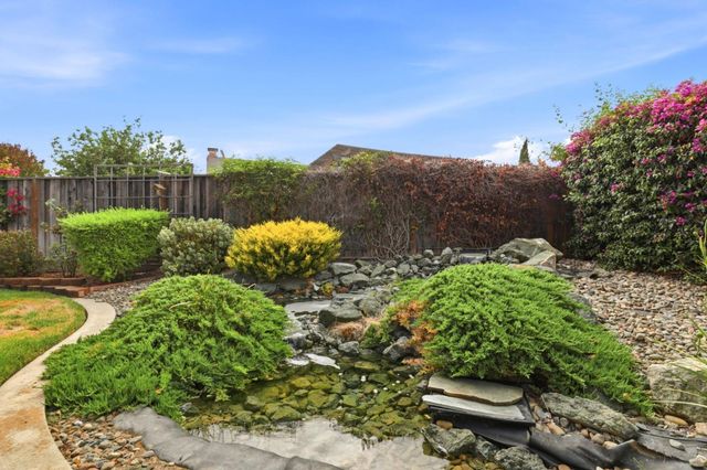 1191 Trieste Drive, Hollister, CA 95023