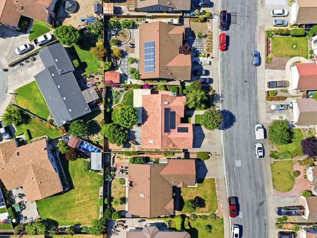 1191 Trieste Drive, Hollister, CA 95023