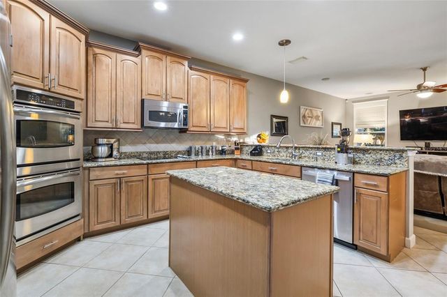 1872 ELOISE COVE DRIVE, Winter Haven, FL 33884