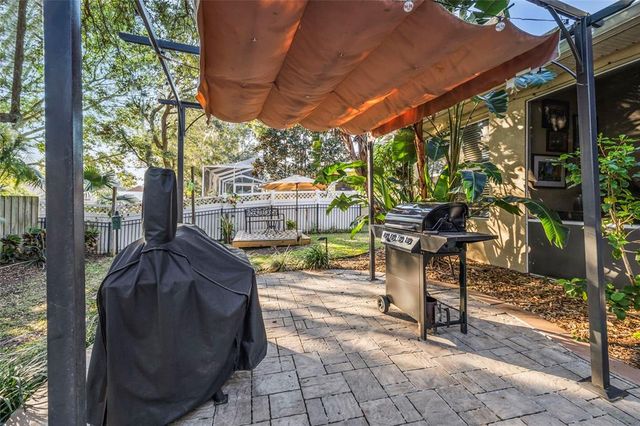 1872 ELOISE COVE DRIVE, Winter Haven, FL 33884