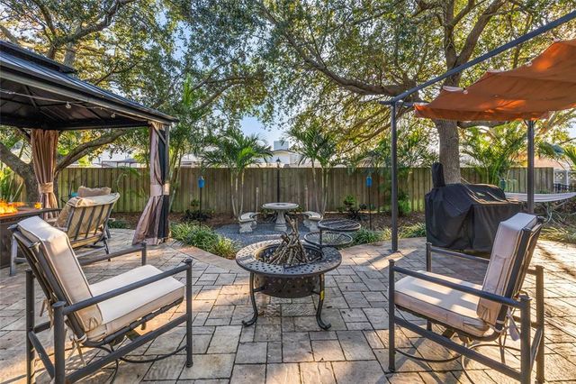 1872 ELOISE COVE DRIVE, Winter Haven, FL 33884