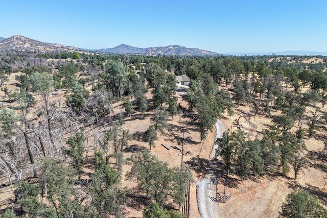 7254 Abutment Way, Igo, CA 96047