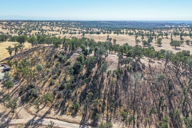 7254 Abutment Way, Igo, CA 96047