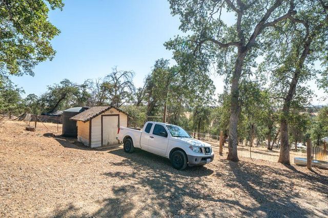 7254 Abutment Way, Igo, CA 96047