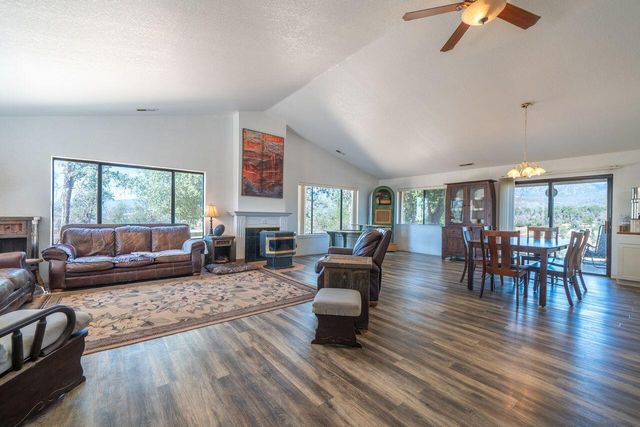 7254 Abutment Way, Igo, CA 96047