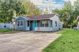 1236 San Felipe Street, Angleton, TX 77515