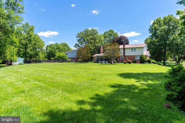 114 W SAVANNAH DR, Bear, DE 19701