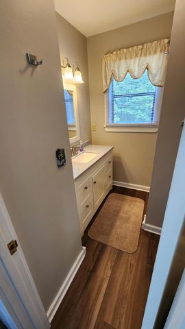 43 Dale Drive, Kimberling City, MO 65686