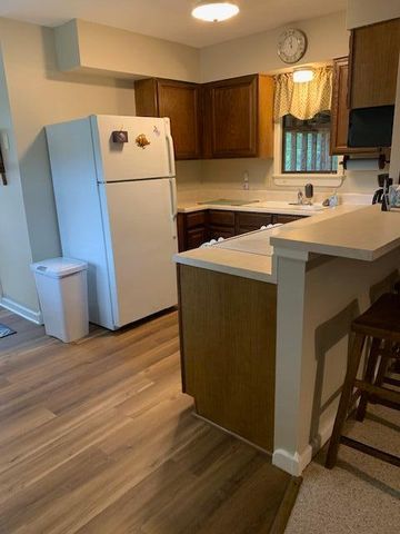 43 Dale Drive, Kimberling City, MO 65686