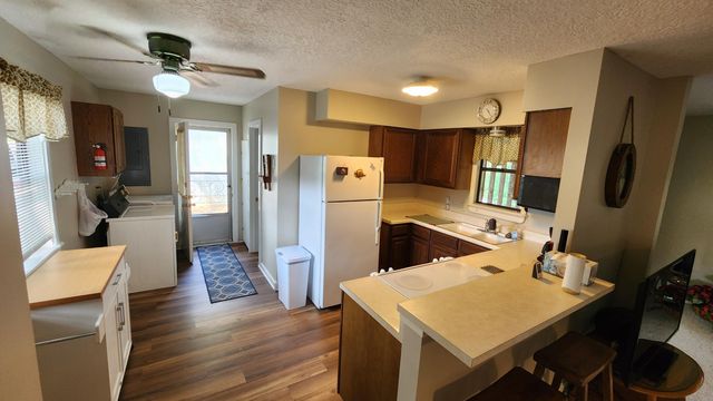 43 Dale Drive, Kimberling City, MO 65686