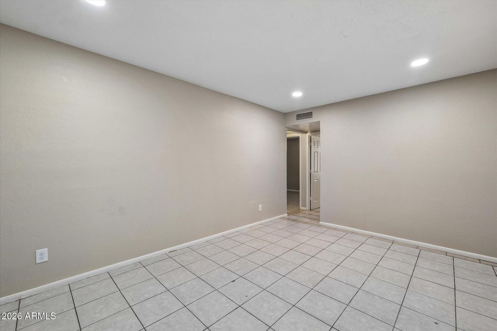 4455 E PUEBLO Avenue, Phoenix, AZ 85040 — photo 5