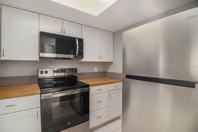 425 CATAMARAN DRIVE 71, Merritt Island, FL 32952