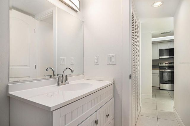 425 CATAMARAN DRIVE 71, Merritt Island, FL 32952