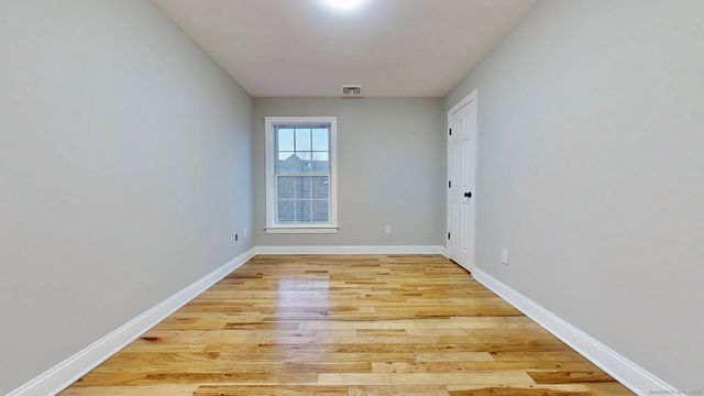 112 River Road, Shelton, CT 06484