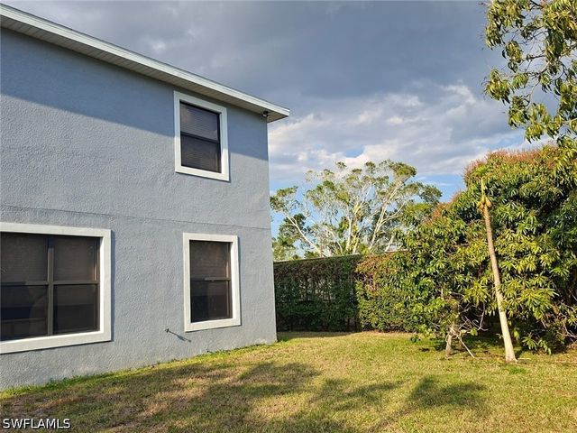 2360 Burton AVE, Fort Myers, FL 33907