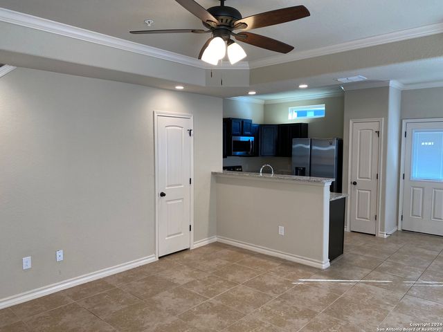 14111 Fratelli Rd, San Antonio, TX 78233