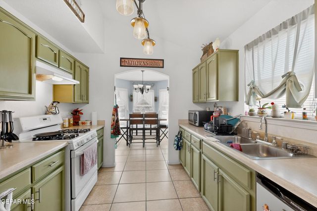 813 JAIME Street, Anthony, TX 79821
