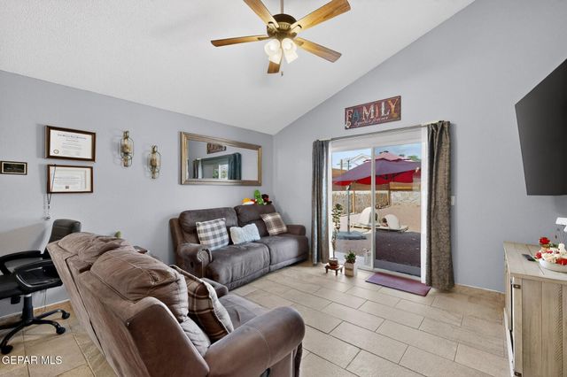 813 JAIME Street, Anthony, TX 79821