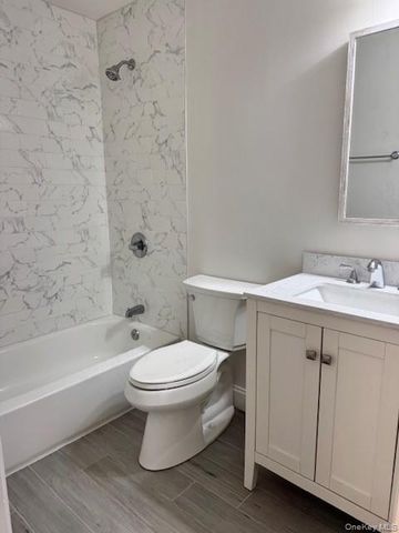 404 Sara Circle, Port Jefferson Station, NY 11776
