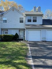 404 Sara Circle, Port Jefferson Station, NY 11776