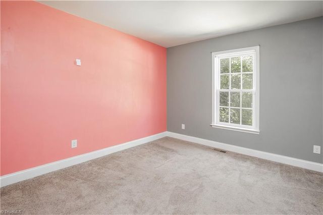 9 Brandy Wine Drive, Thomasville, NC 27360