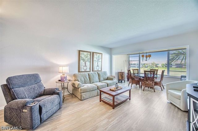 1624 Pine Valley DR 211, Fort Myers, FL 33907