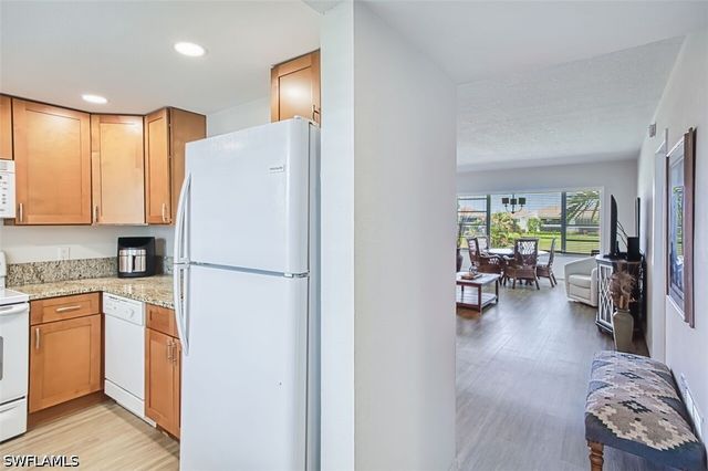 1624 Pine Valley DR 211, Fort Myers, FL 33907