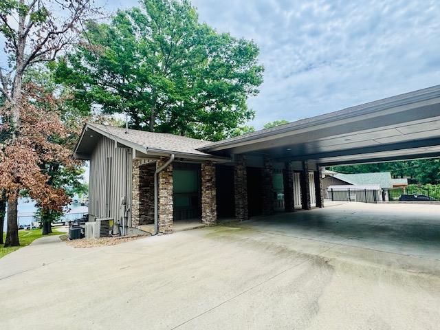 36 Winnebago Circle, Cherokee Village, AR 72529