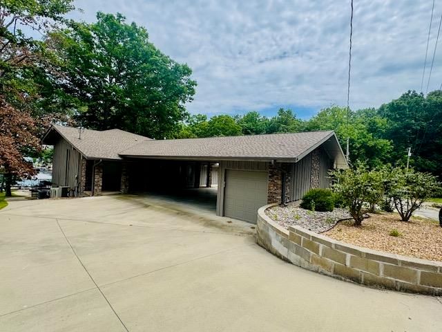 36 Winnebago Circle, Cherokee Village, AR 72529