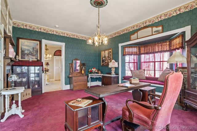 403 N Choctaw Avenue, Claremore, OK 74017