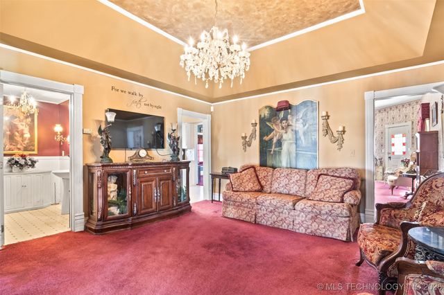 403 N Choctaw Avenue, Claremore, OK 74017