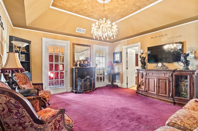 403 N Choctaw Avenue, Claremore, OK 74017