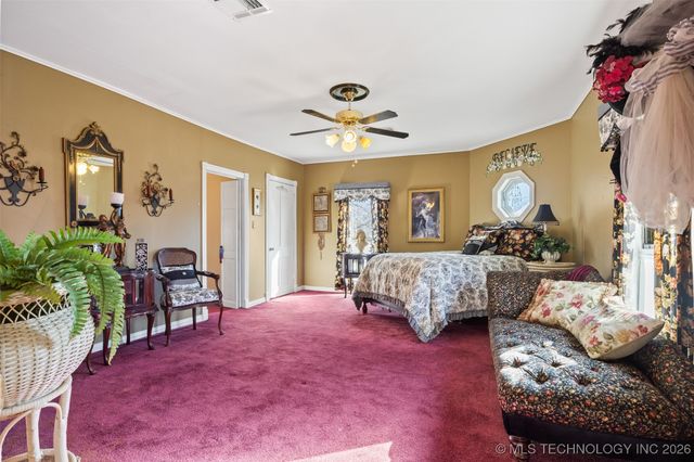 403 N Choctaw Avenue, Claremore, OK 74017