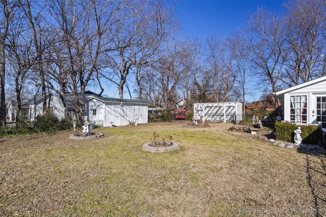 403 N Choctaw Avenue, Claremore, OK 74017